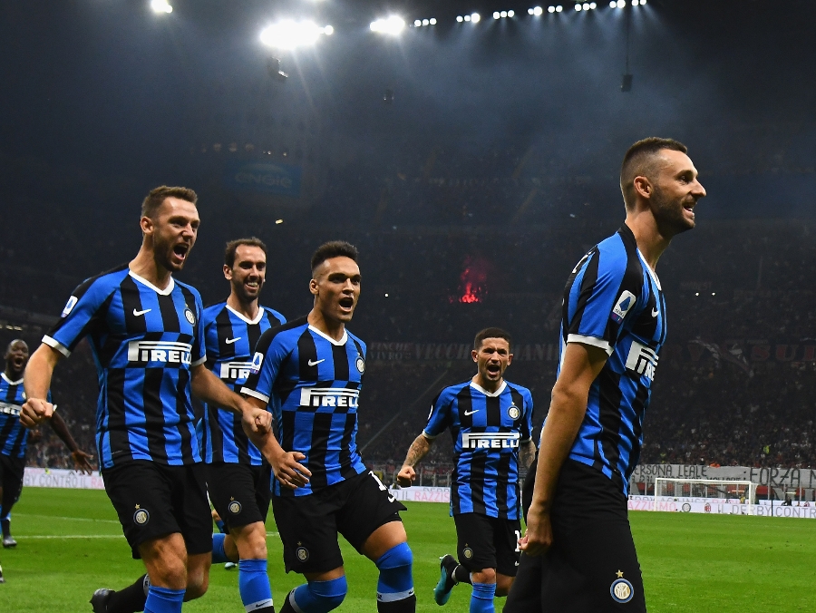 又见绝平！国际米兰与国际米兰鏖战至终场，郑钦文读秒救主(国际米兰全部历史名单)