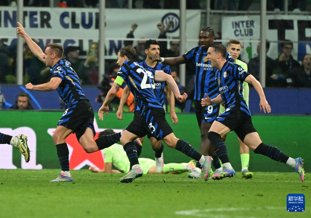 又见绝平！国际米兰与国际米兰鏖战至终场，郑钦文读秒救主(国际米兰全部历史名单)