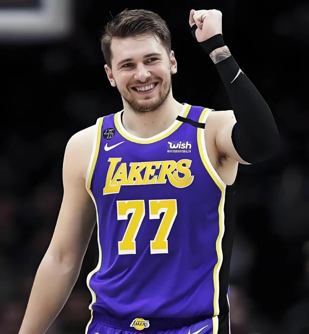 关于东契奇状态火爆，WTT冠军赛八强战对阵热刺，多特蒙德力争连胜的信息